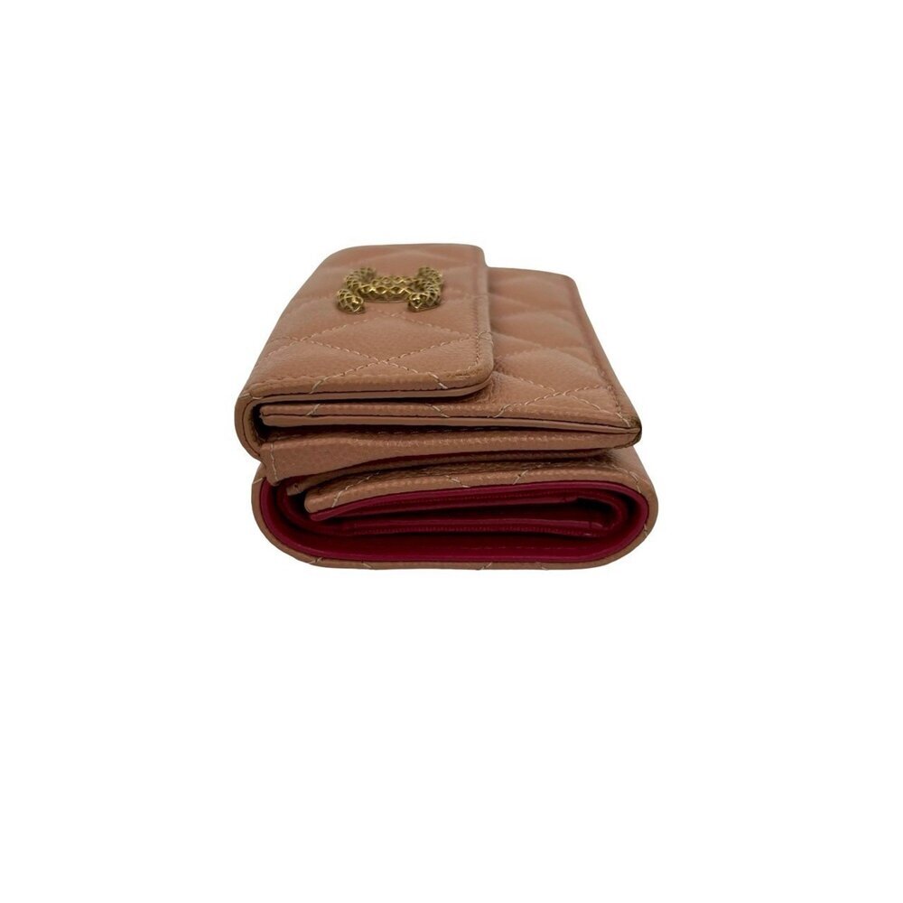 CHANEL Cream Caviar Leather Wallet - Picture 4 of 9